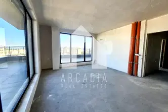 Просторен 3-стаен апартамент в Тракия с панорамна тераса