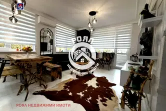 Тристаен апартамент с 2 балкона в Тракия, Пловдив