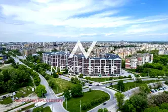 Просторен 3-стаен апартамент в Тракия, Пловдив с тераси