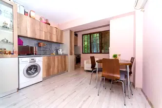 Тристаен апартамент в Тракия, Пловдив с асансьор