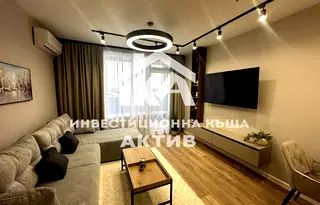 Тристаен апартамент с две тераси в Тракия, Пловдив