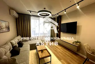 Тристаен апартамент с две тераси в Тракия, Пловдив