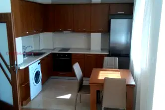 Луксозен 2-стаен апартамент в Тракия, Пловдив с балкон