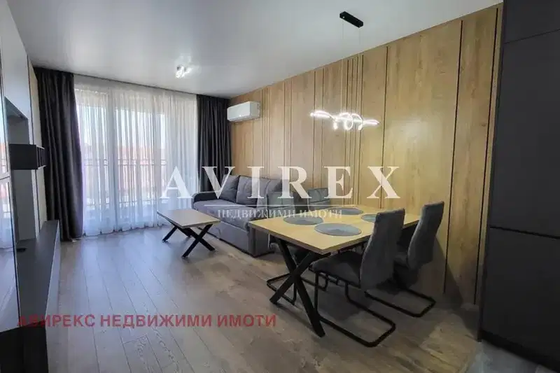 Луксозен 2-стаен апартамент в Тракия, Пловдив с паркомясто