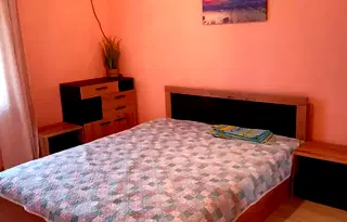 Двустаен апартамент в Тракия, Пловдив, на първи етаж