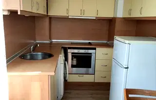 Двустаен апартамент в Тракия, Пловдив с ремонтиран вид