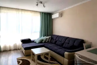 Двустаен апартамент с тераса в Тракия, Пловдив