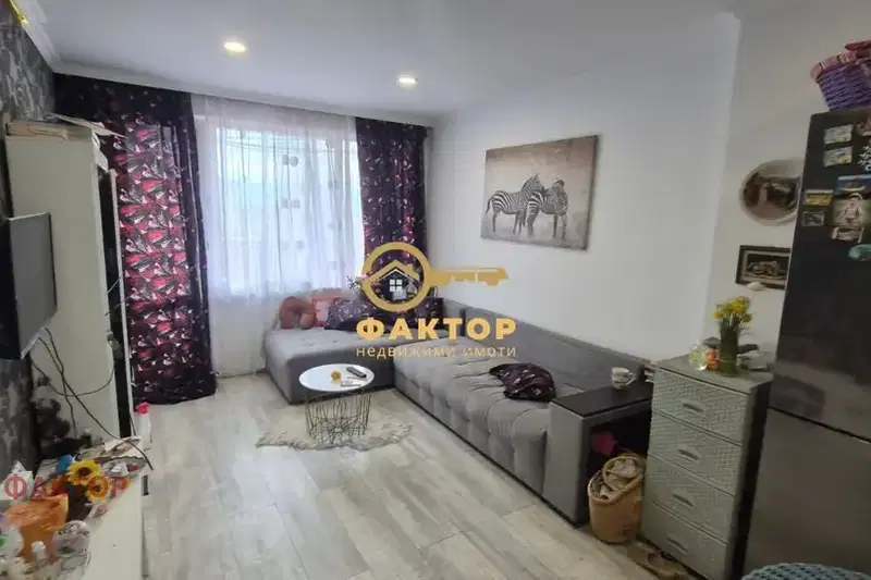 3-bedroom apartment in Plovdiv, Vystanicheski