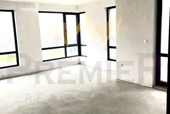 Тристаен апартамент в Пловдив, Въстанически