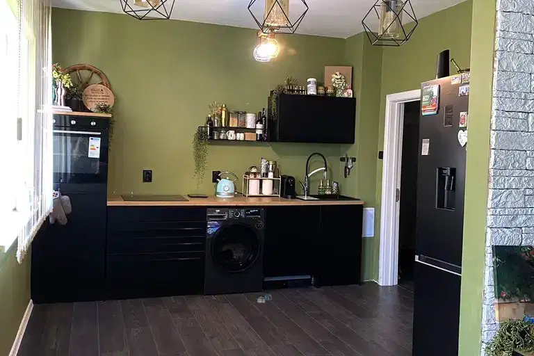3-bedroom apartment in Plovdiv, Vystanicheski