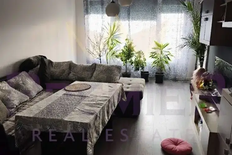 3-bedroom apartment in Plovdiv, Vystanicheski