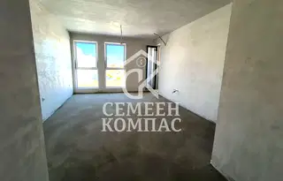Двустаен апартамент в Южен, Пловдив с асансьор и контрол на достъпа