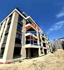 Тристаен апартамент с тераса в Южен, Пловдив