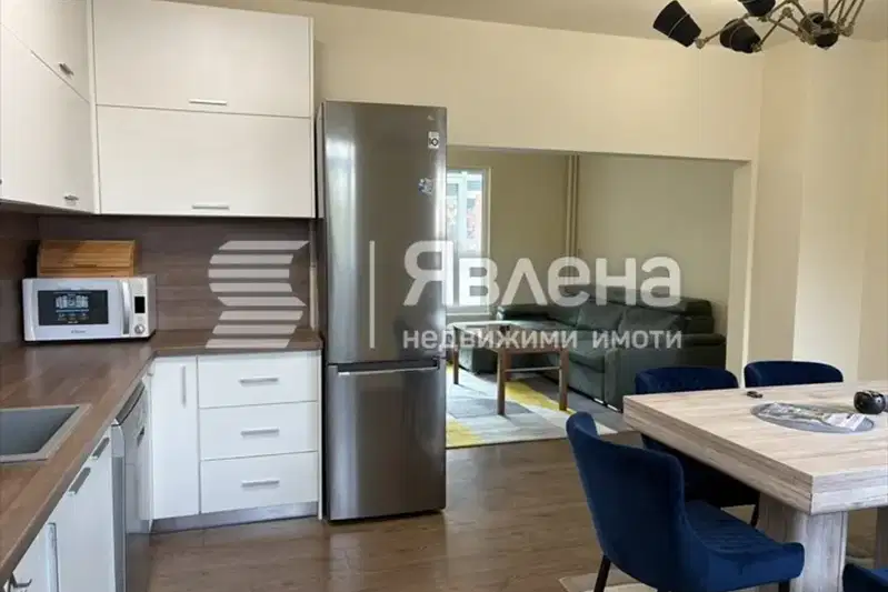 Тристаен апартамент в Пловдив, Южен