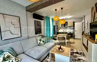 Тристаен апартамент с тераса в Захарна фабрика, Пловдив