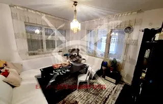 Тристаен апартамент в Захарна фабрика, Пловдив с голяма площ