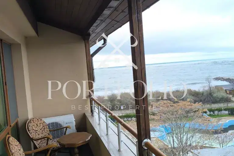 Two-room apartment with sea view in Pomorie