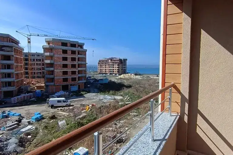 Двустаен апартамент в Бургас, Поморие