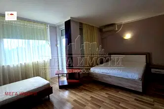 Тристаен апартамент в Бургас, Поморие