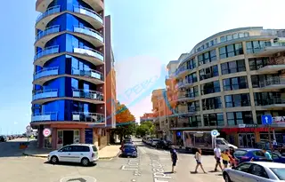 Тристаен апартамент в Бургас, Поморие