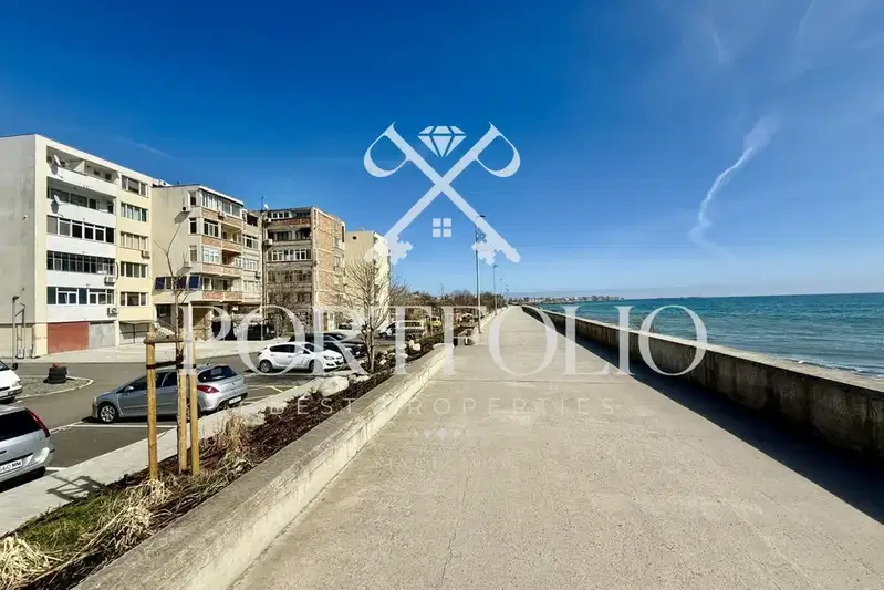 4-bedroom apartment in Oblast Burgas, Pomorie