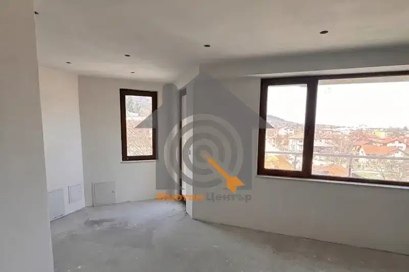 3-bedroom apartment in област София, Pravec