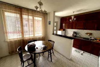 Тристаен апартамент в Бургас, Приморско