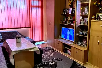 Двустаен апартамент в Перник, Радомир
