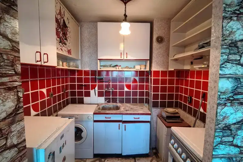 Двустаен апартамент в Перник, Радомир
