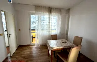 Тристаен апартамент в Раз, Център
