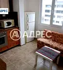 Двустаен апартамент в Раз, Център