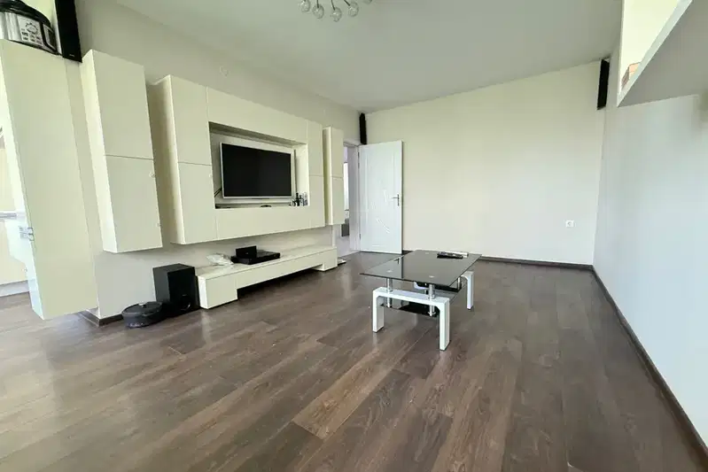 3-bedroom apartment in Ruse, Alei Vyzrajdane