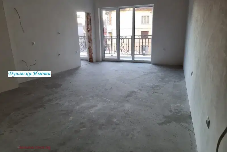 3-bedroom apartment in Ruse, Centyr