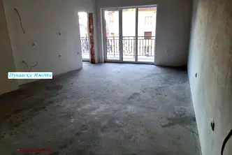 Тристаен апартамент в Русе, Център