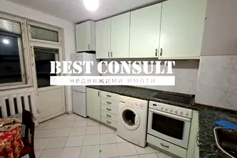 Тристаен апартамент в Русе, Център