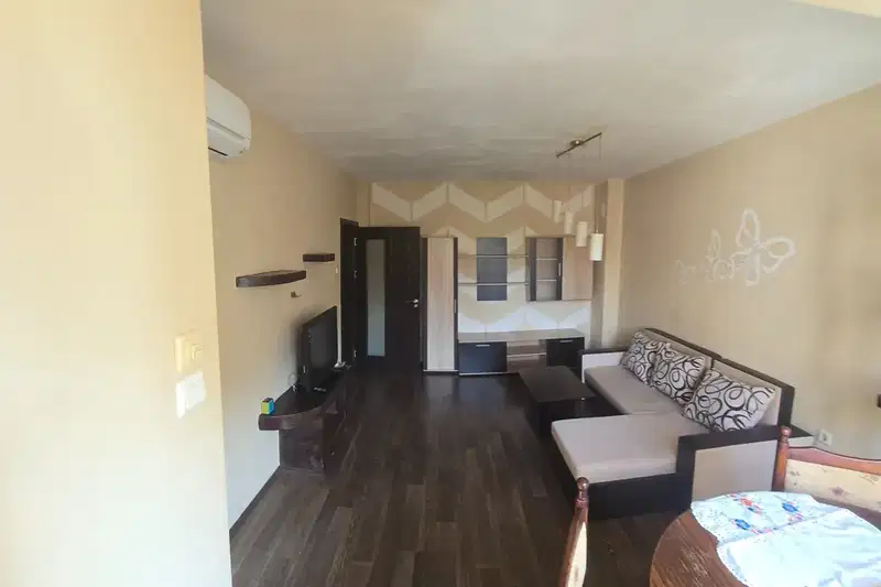 3-bedroom apartment in Ruse, Centyr