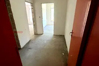Двустаен апартамент в Русе, Хъшове