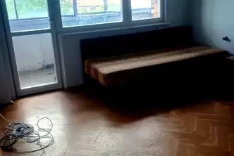 Двустаен апартамент в Русе, Хъшове