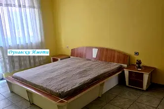 Многостаен апартамент в Русе, Хъшове