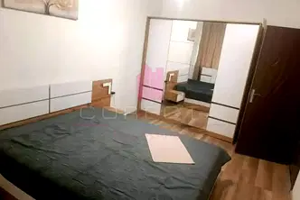 Многостаен апартамент в Русе, Хъшове