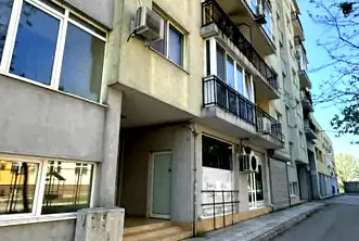 Двустаен апартамент в Русе, Родина 1