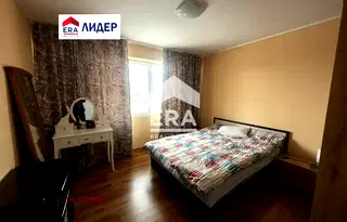 Многостаен апартамент в Русе, Родина 1