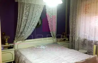 Двустаен апартамент в Русе, Родина 1