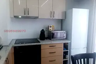 Двустаен апартамент в Русе, Родина 1