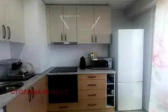 Двустаен апартамент в Русе, Родина 1