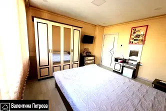 Тристаен апартамент в Русе, Родина 2