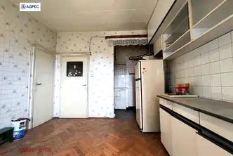 Двустаен апартамент в Русе, Широк център