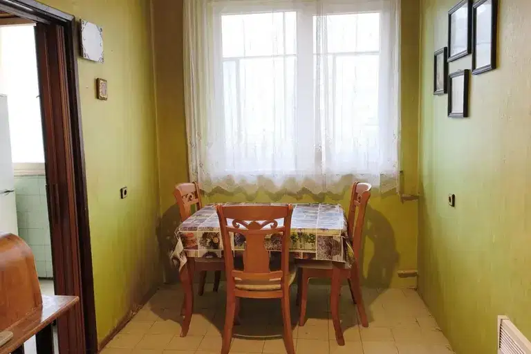 4-bedroom apartment in Ruse, Shirok Centyr
