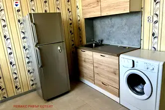 Едностаен апартамент в Русе, Тракцията