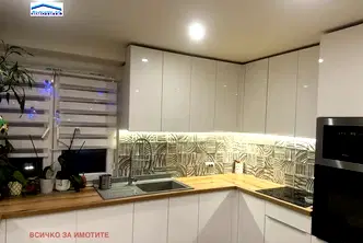 Тристаен апартамент в Русе, Възраждане